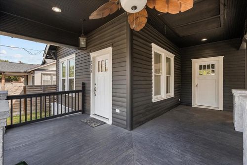 213 Grace St, Houston, TX, 77003-2610 | Card Image