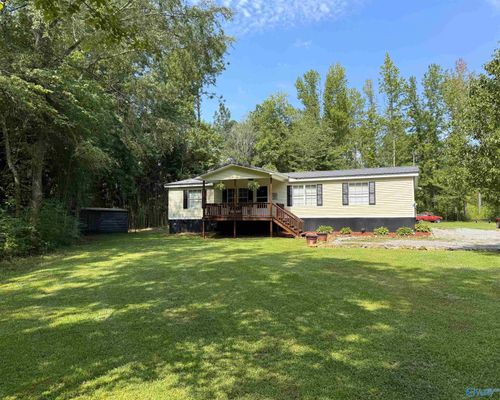 8334 Lister Ferry Rd, Rainbow City, AL, 35906-9331 | Card Image