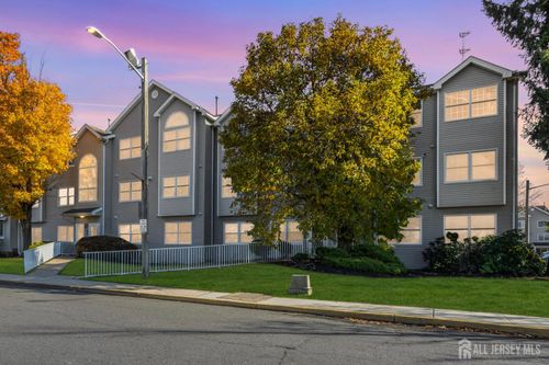 1021 Edpas Rd, New Brunswick, NJ, 08901-3818 | Card Image