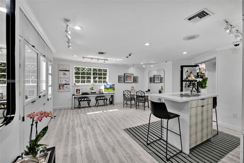 2212 Sw 22nd Ave, Miami, FL, 33145-3703 | Card Image