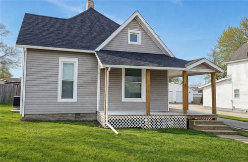 407 W West St, Georgetown, IL, 61846-1847 | Card Image