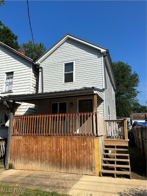 101 E Montgomery St, Marietta, OH, 45750-1828 | Card Image