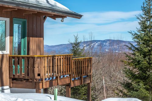 30 Upper Woods And Water Rd, Winhall, VT, 05340-4432 | Card Image