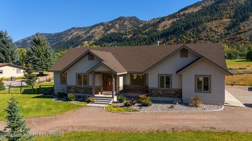 26 Last Chance Pl, Star Valley Ranch, WY, 83127 | Card Image