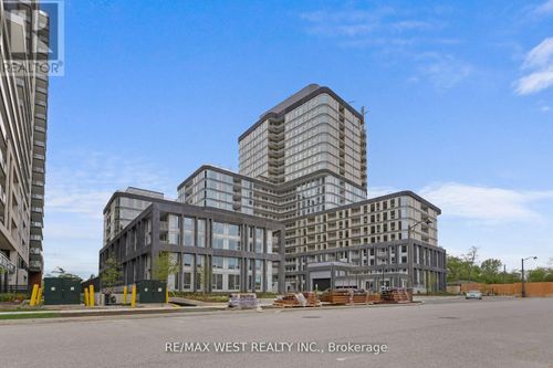 205-3240 William Coltson Avenue, Oakville (JM Joshua Meadows), ON, L6X0X1 | Card Image