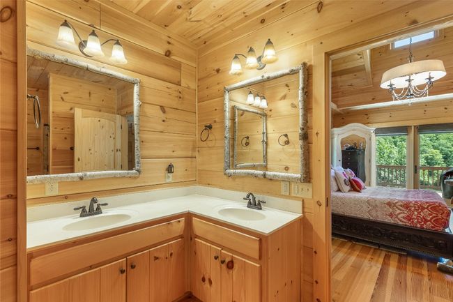 65 W Stone Pointe Ln, House other with 3 bedrooms, 5 bathrooms and null parking in Cullowhee NC | Image 29