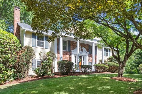 20 Village Cir, Lexington, MA, 02420 | Card Image