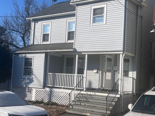 124 Thorpe St, Fairfield, CT, 06824-5750 | Card Image