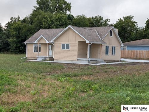 310 N King Street, Cedar Bluffs, NE, 68015 | Card Image