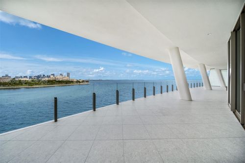l402-5 Grove Isle Dr, Coconut Grove, FL, 33133 | Card Image