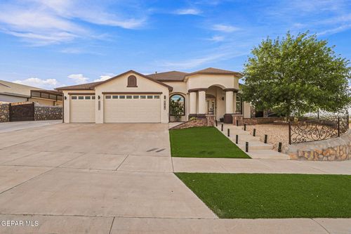 714 Gold Beach Dr, Canutillo, TX, 79835-8632 | Card Image
