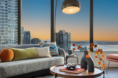 2504-2510 6th Ave, Seattle, WA, 98121-5131 | Card Image