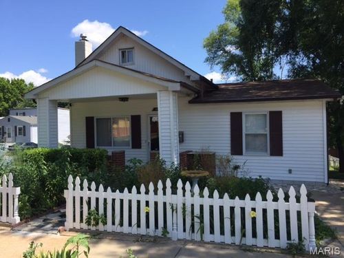 4635 Oldenburg Ave, Saint Louis, MO, 63123-5826 | Card Image