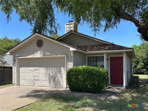 2211 Barry Dr, Killeen, TX, 76543-2748 | Card Image