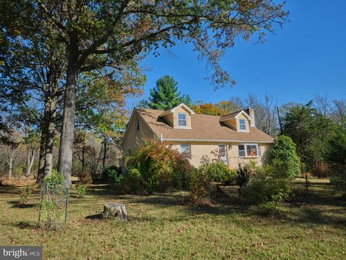 1419 Richlandtown Pike, QUAKERTOWN, PA, 18951-4613 | Card Image