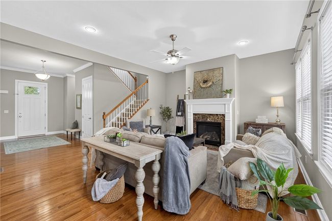 201 Venango Trl, House other with 4 bedrooms, 4 bathrooms and 2 parking in Mars PA | Image 7