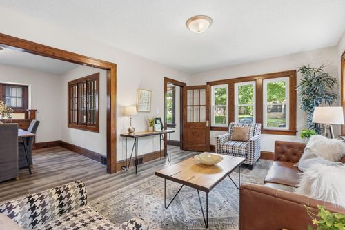 3407 Logan Ave N, Minneapolis, MN, 55412-2331 | Card Image