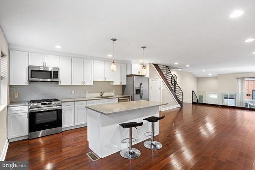 6225 Osage Ave, PHILADELPHIA, PA, 19143-1025 | Card Image