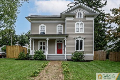 35 W Stewart St, Washington, NJ, 07882-1341 | Card Image