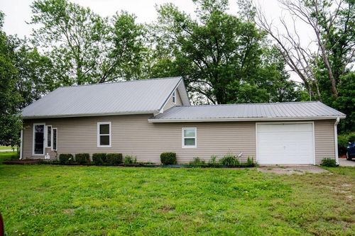 401 S Gartner Avenue, Altamont, KS, 67330 | Card Image
