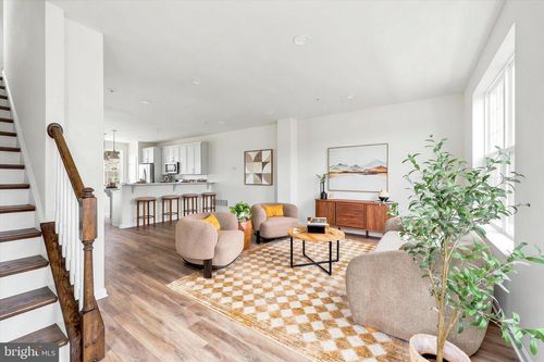 41 Ways Ln, KENNETT SQUARE, PA, 19348-2459 | Card Image