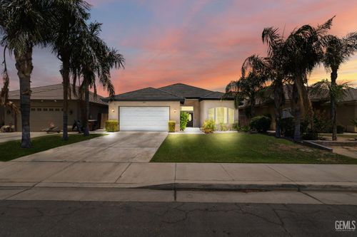 2802 Silver Shore Ln, Bakersfield, CA, 93313 | Card Image