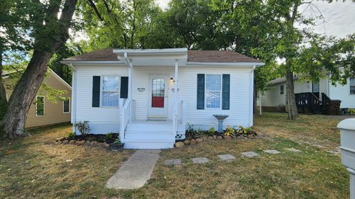 319 Douglas Ct, Richmond, KY, 40475-1825 | Card Image