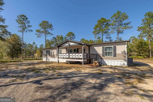 3069 Mineral Springs Rd, Waynesville, GA, 31566-4143 | Card Image