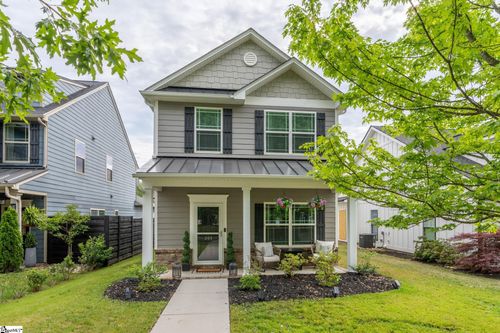 205 Carruth St, Simpsonville, SC, 29680-7290 | Card Image