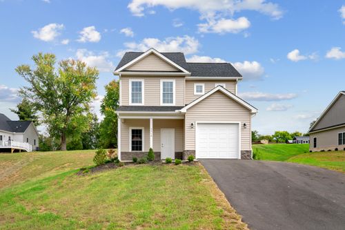 5510 New Pleasant Way, Salem, VA, 24153-5812 | Card Image