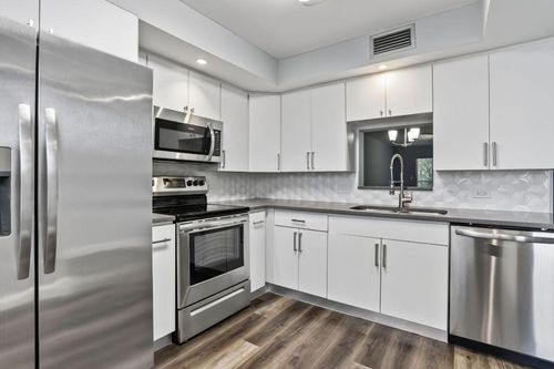 apt-g3-3001 Portofino Isle, Coconut Creek, FL, 33066-1208 | Card Image