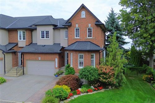 5-97 Sunvale Pl, Stoney Creek, ON, L8E4Z7 | Card Image