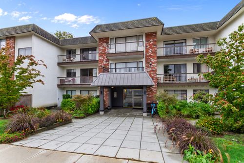 308-2040 Cornwall Avenue, Vancouver, BC, V6J1E1 | Card Image