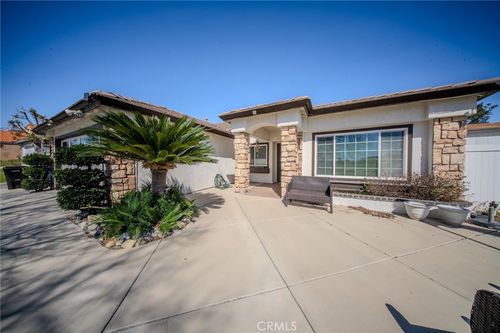 2786 Plaza Serena Dr, Rialto, CA, 92377-3435 | Card Image