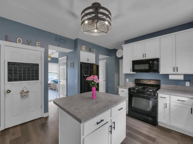 Kitchen 2 | Image 7