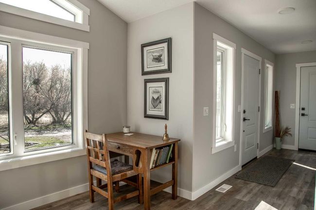 19125 Township Road 1104, House other with 5 bedrooms, 3 bathrooms and 10 parking in High Level AB | Image 10