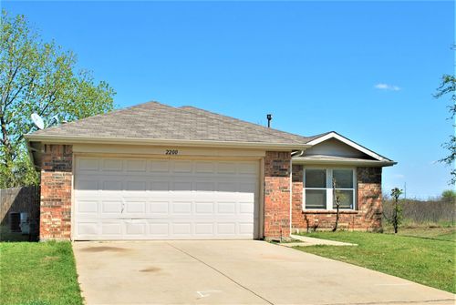 2200 Lookout Ln, Denton, TX, 76207-1020 | Card Image