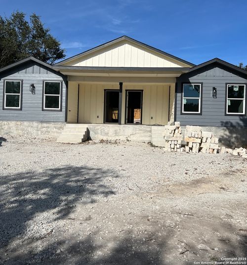 1197 Chisolm Trl, Spring Branch, TX, 78070 | Card Image