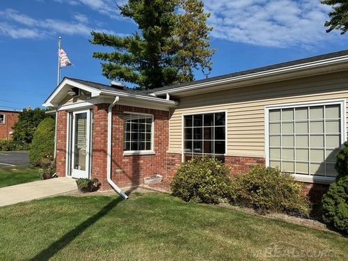 2543 S Sherman Rd, Applegate, MI, 48401-9620 | Card Image