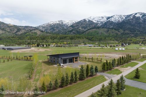 47 Village Ln, Alpine, WY, 83128 | Card Image