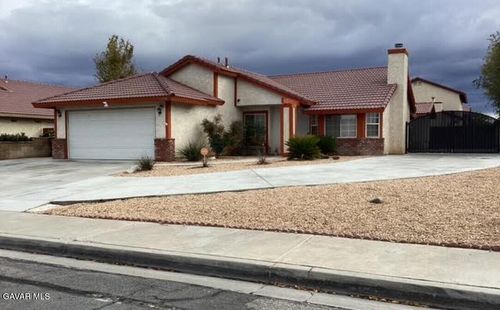1518 E Ave G 12, Lancaster, CA, 93535 | Card Image