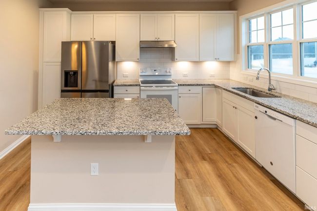 5621 Camden Dr, House other with 4 bedrooms, 3 bathrooms and null parking in Newburgh IN | Image 7