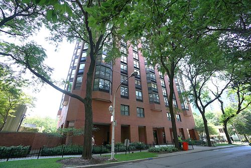 1604-901 S Plymouth Court, Chicago, IL, 60605 | Card Image