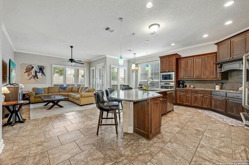 27154 Smokey Chase, Boerne, TX, 78015-6584 | Card Image