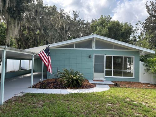 102 E Pendleton Ave, Eustis, FL, 32726-2818 | Card Image