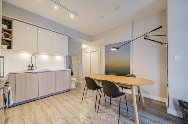 811 - 50 Ordnance St, Condo with 3 bedrooms, 2 bathrooms and 1 parking in Toronto ON | Image 13