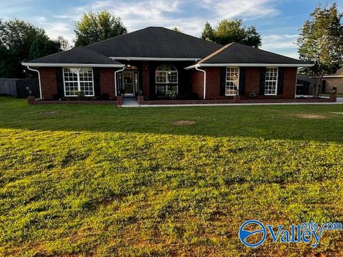 28069 Odie Scott Dr, Ardmore, AL, 35739-8573 | Card Image