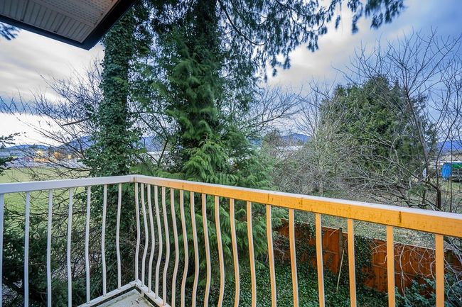 6 - 9437 Hazel Street, Townhouse with 2 bedrooms, 2 bathrooms and 1 parking in Chilliwack BC | Image 24