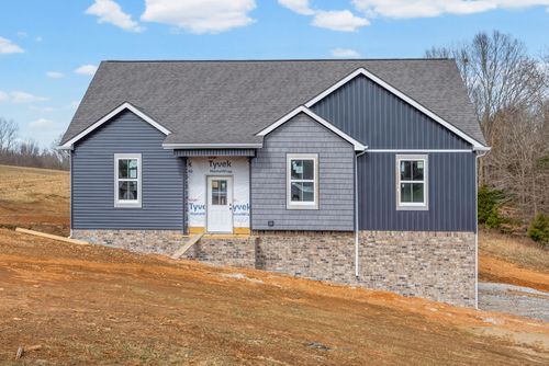 1215 Southside Rd, Southside, TN, 37171-9027 | Card Image