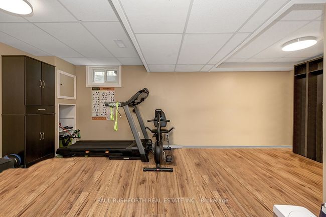 2092 Orient Park Dr, Condo with 3 bedrooms, 2 bathrooms and 1 parking in Gloucester ON | Image 15